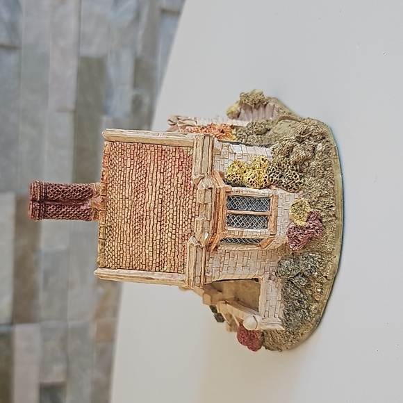 Lilliput Lane Clockmakers Cottage Collectable vintage retired decor - Picture 2 of 7